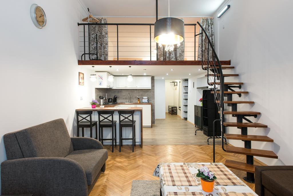 Apartment Wanda Krasków Εξωτερικό φωτογραφία